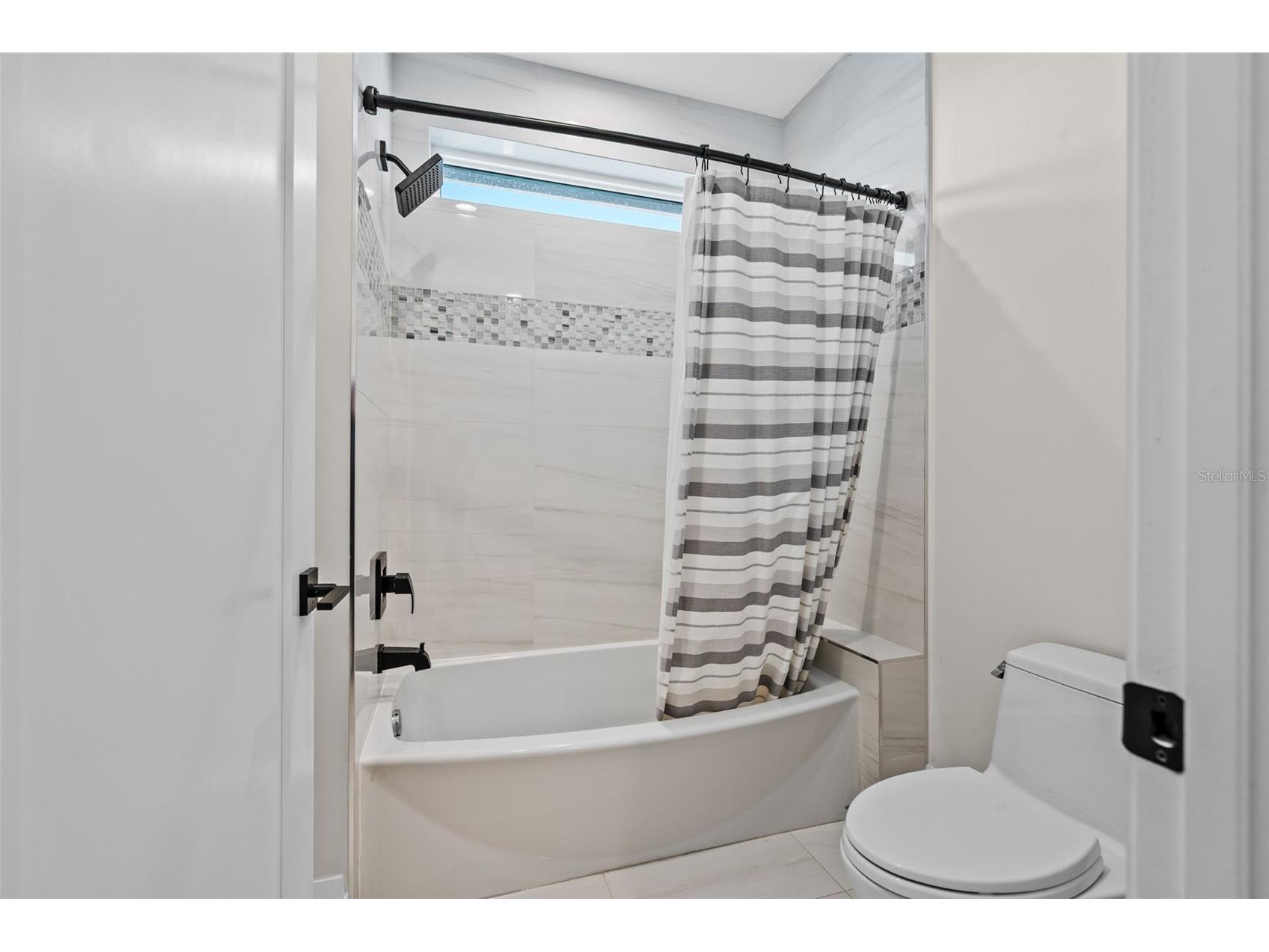 2060 Illinois Avenue NE Saint Petersburg FL 33703 - TAMPA BAY R4910850 image82
