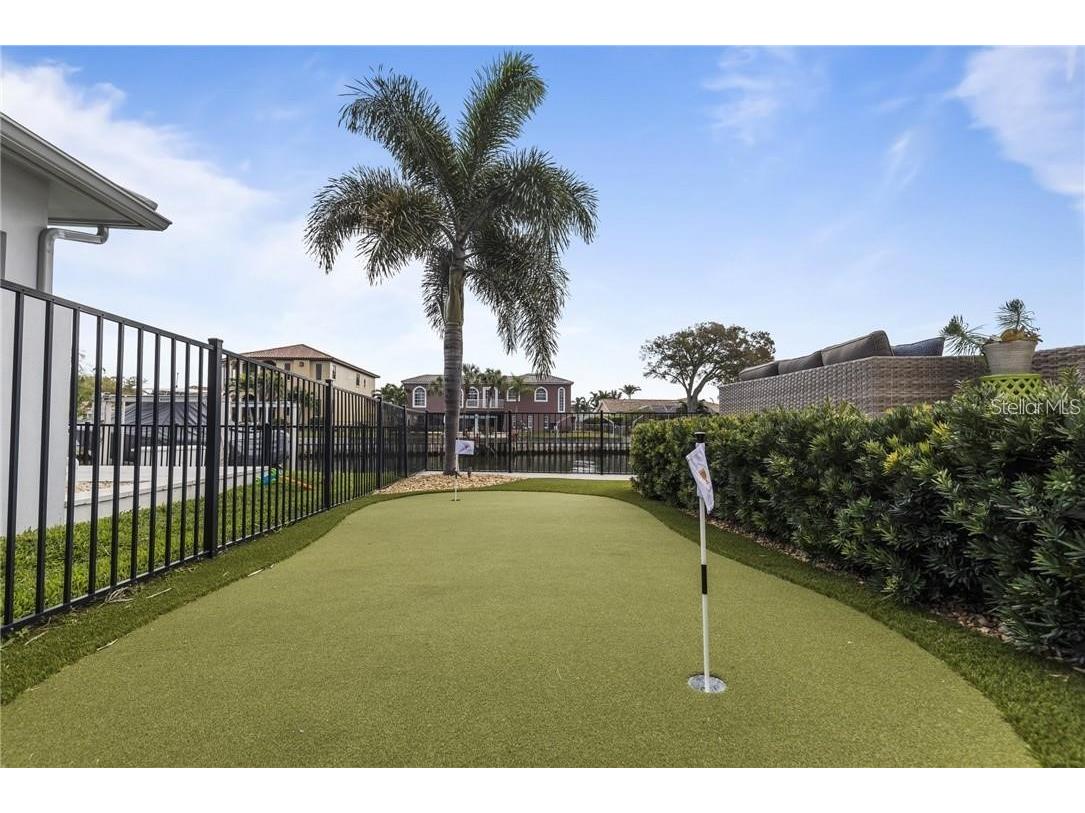 2060 Illinois Avenue NE Saint Petersburg FL 33703 - TAMPA BAY R4910850 image89