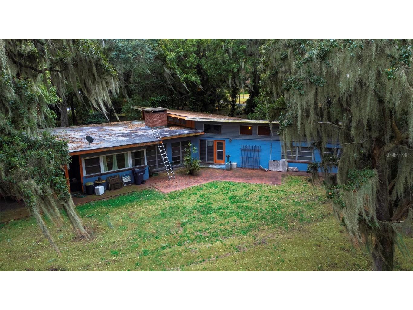 2060 Lake Ariana Boulevard Auburndale FL 33823 - LAKE ARIANA P4928160 image1