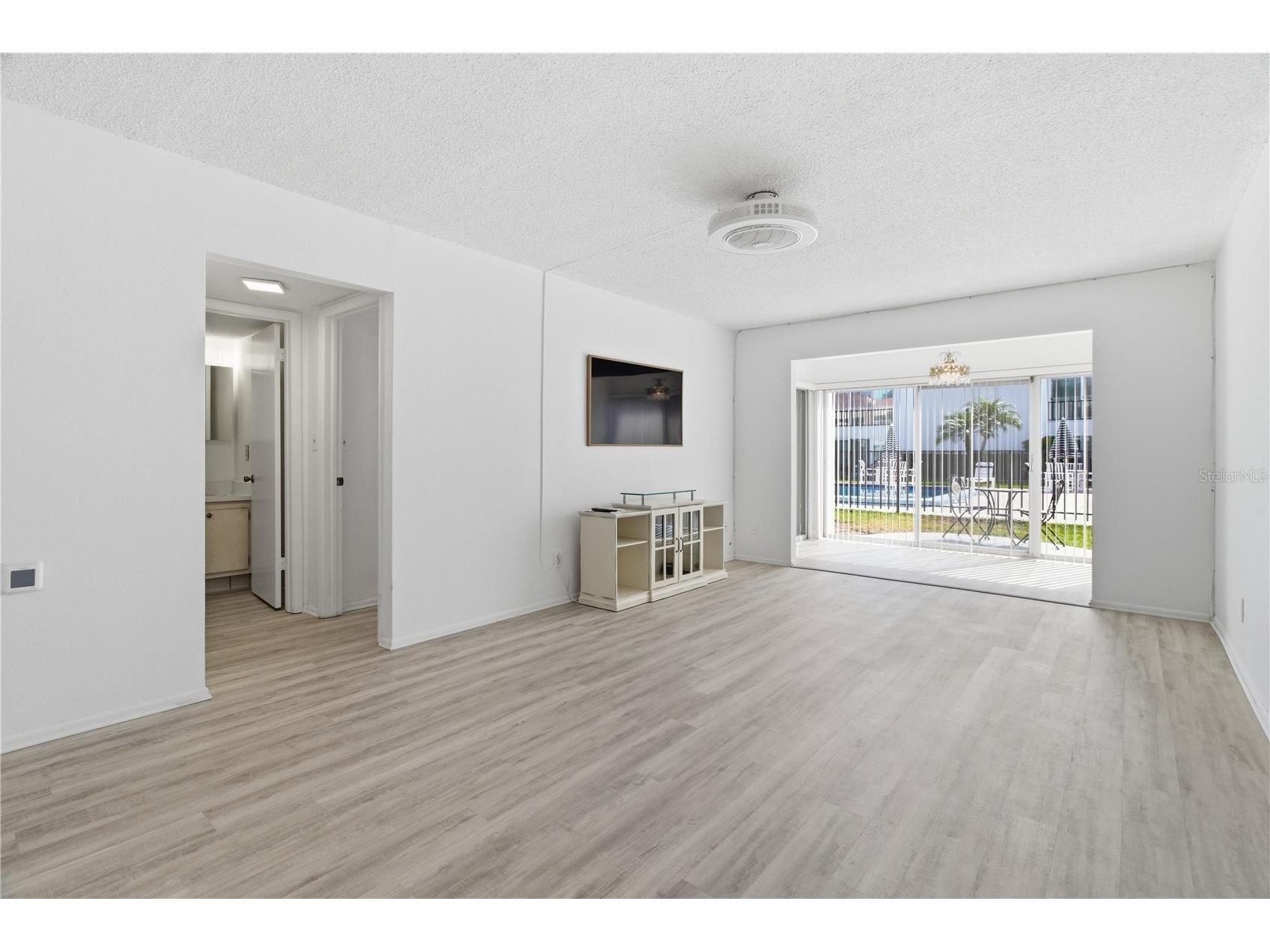 2060 Marilyn Street #127 Clearwater FL 33765 A4688951 image10