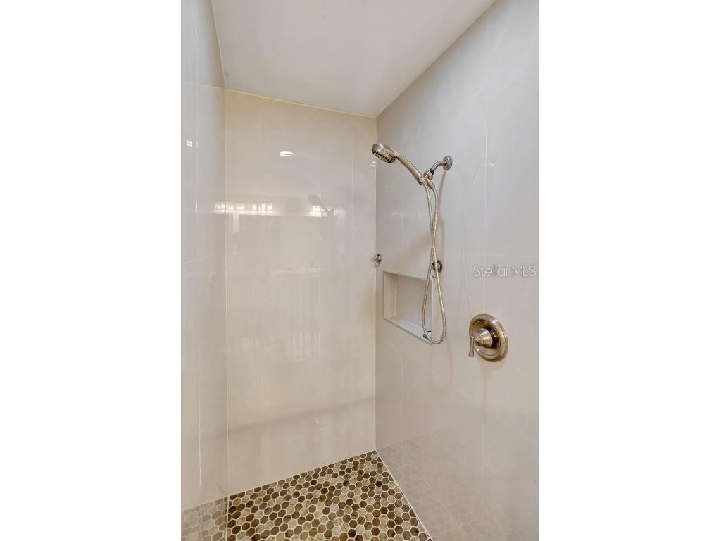 2060 Matecumbe Key Road #2501 Punta Gorda FL 33955 C7512708 image23