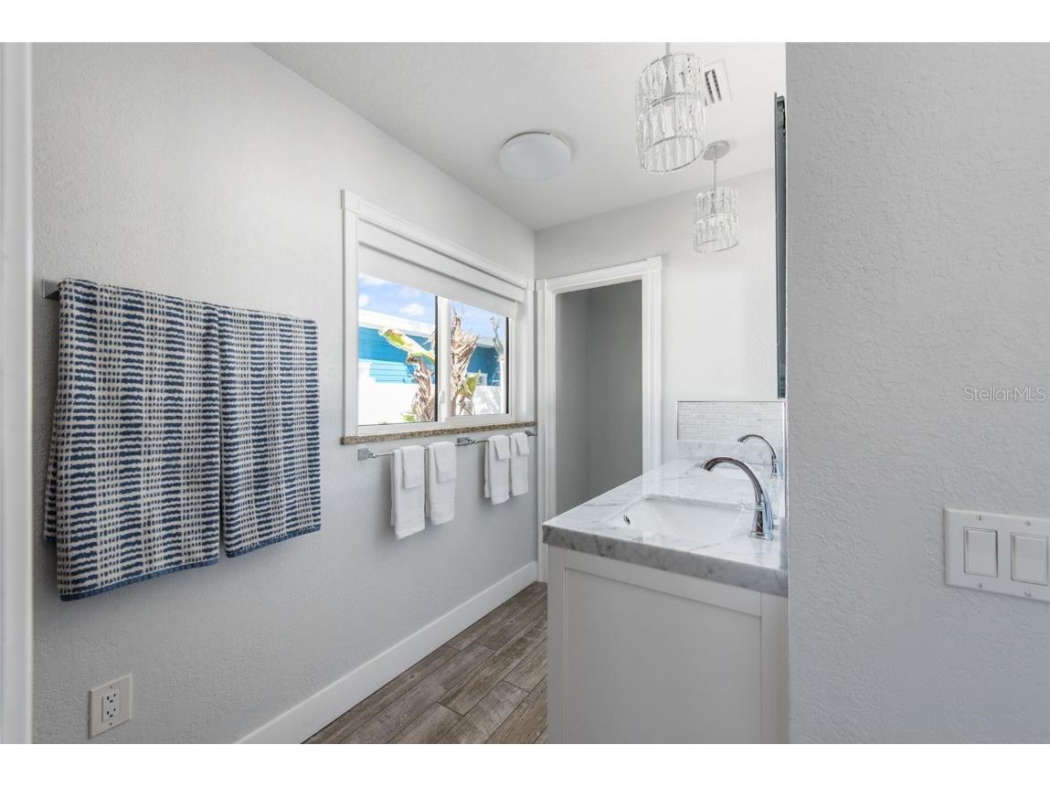 2060 Oyster Creek Drive Englewood FL 34224 - OYSTER CREEK WATERWAY D6142374 image34