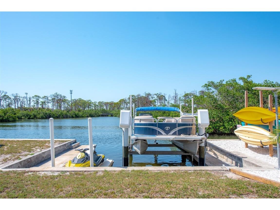 2060 Oyster Creek Drive Englewood FL 34224 - OYSTER CREEK WATERWAY D6142374 image59