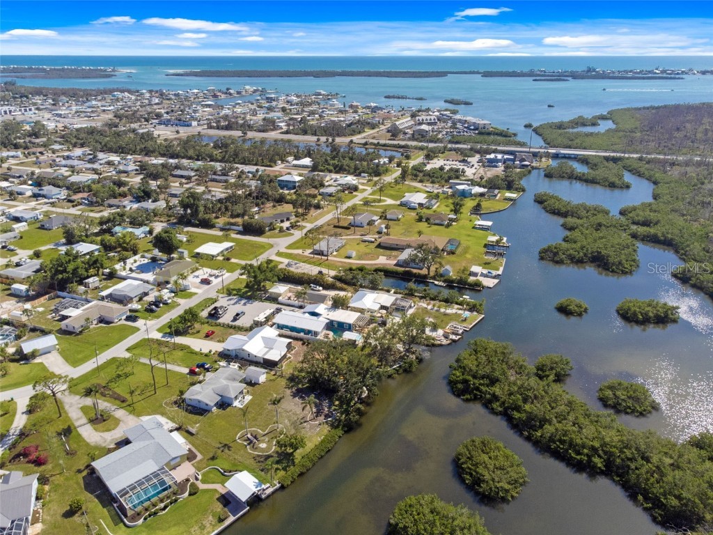 2060 Oyster Creek Drive Englewood FL 34224 - OYSTER CREEK WATERWAY D6142374 image68