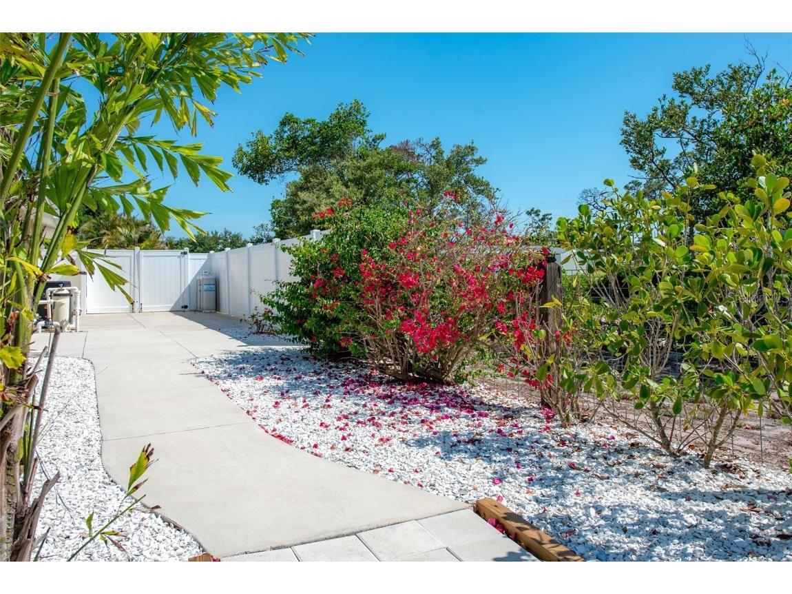 2060 Oyster Creek Drive Englewood FL 34224 - OYSTER CREEK WATERWAY D6142374 image74