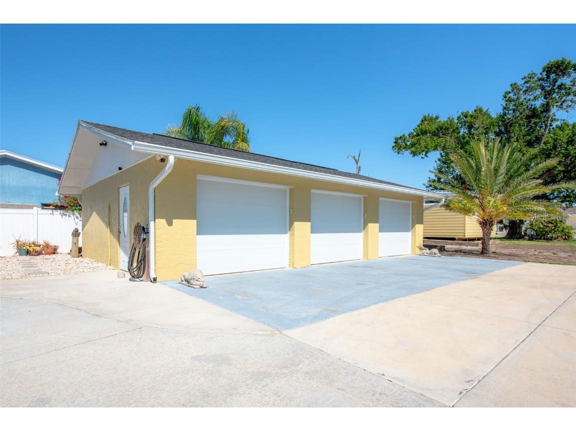 2060 Oyster Creek Drive Englewood FL 34224 - OYSTER CREEK WATERWAY D6142374 image78