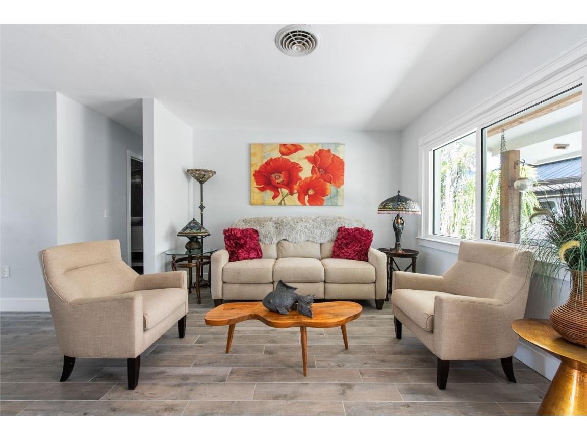 2060 Oyster Creek Drive Englewood FL 34224 - OYSTER CREEK WATERWAY D6142374 image8