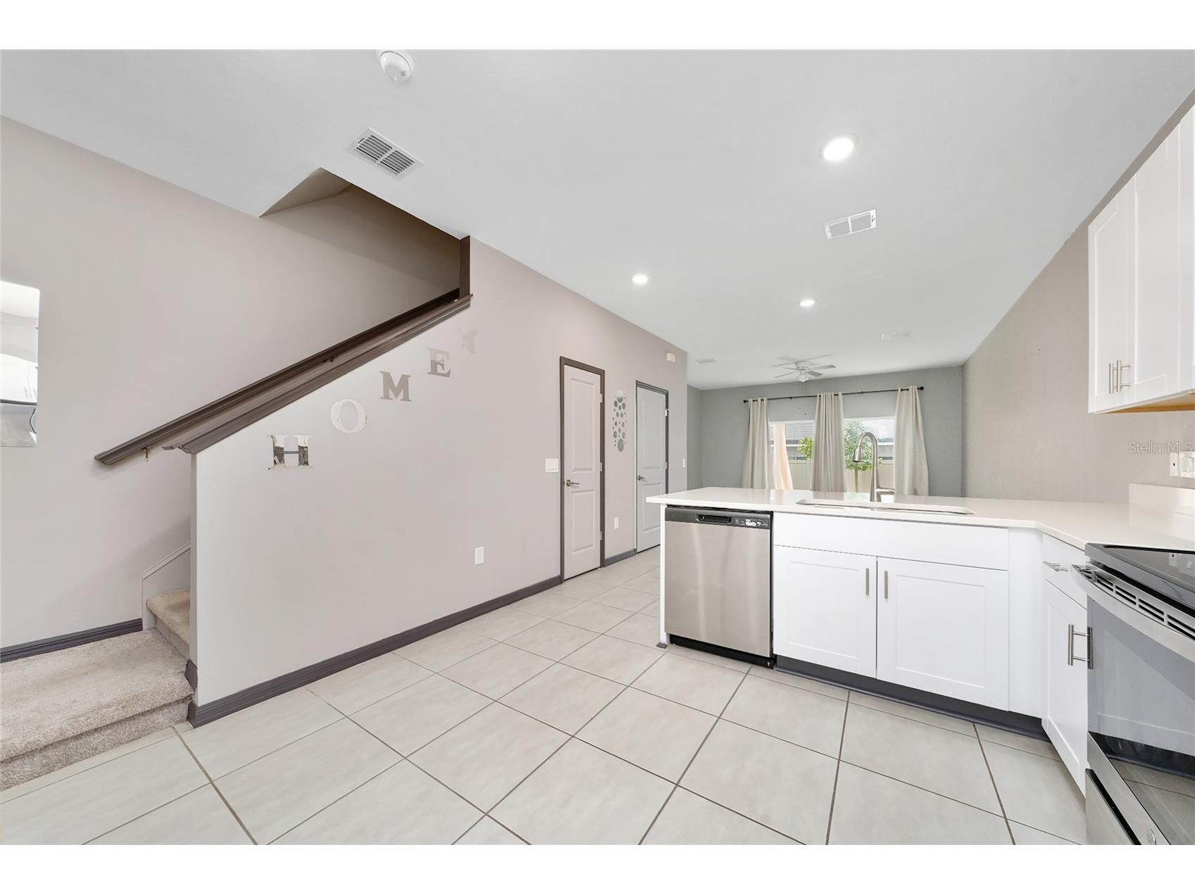 2060 Viewfinder Street Kissimmee FL 34758 S5150191 image10