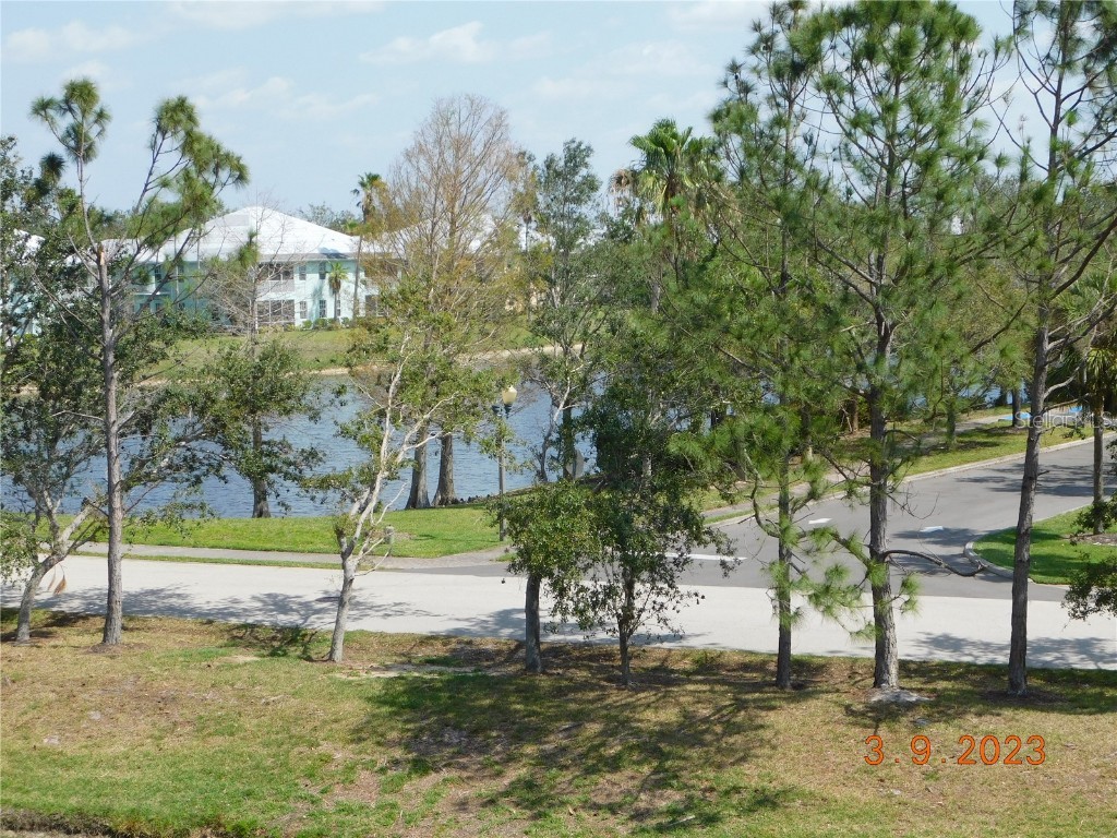 2060 Willow Hammock Circle #305 Punta Gorda FL 33983 C7472614 image1