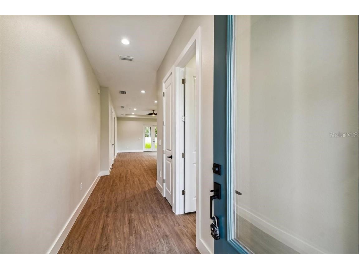 2061 19th Avenue SW Largo FL 33774 O6357672 image5