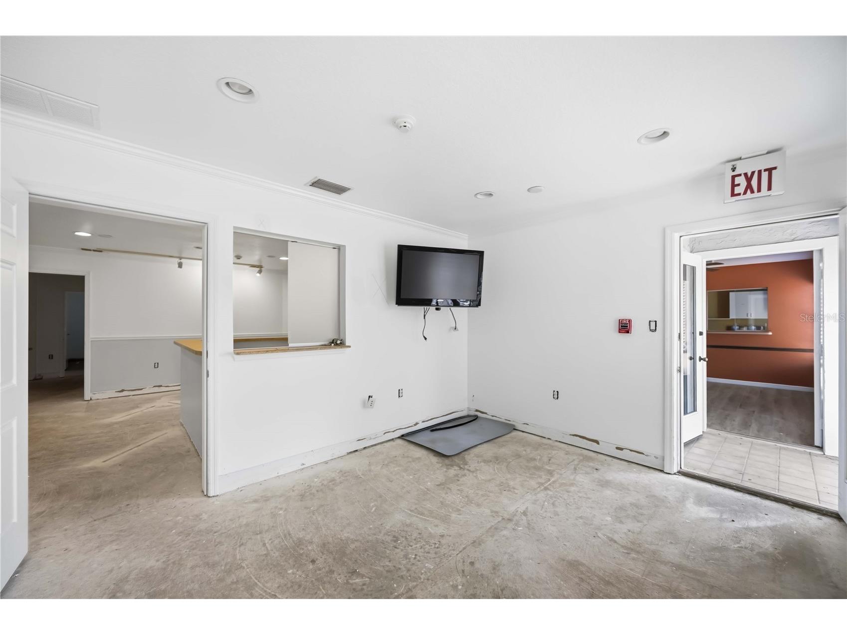 2061 Englewood Road # 1-7 Englewood FL 34223 C7525065 image21