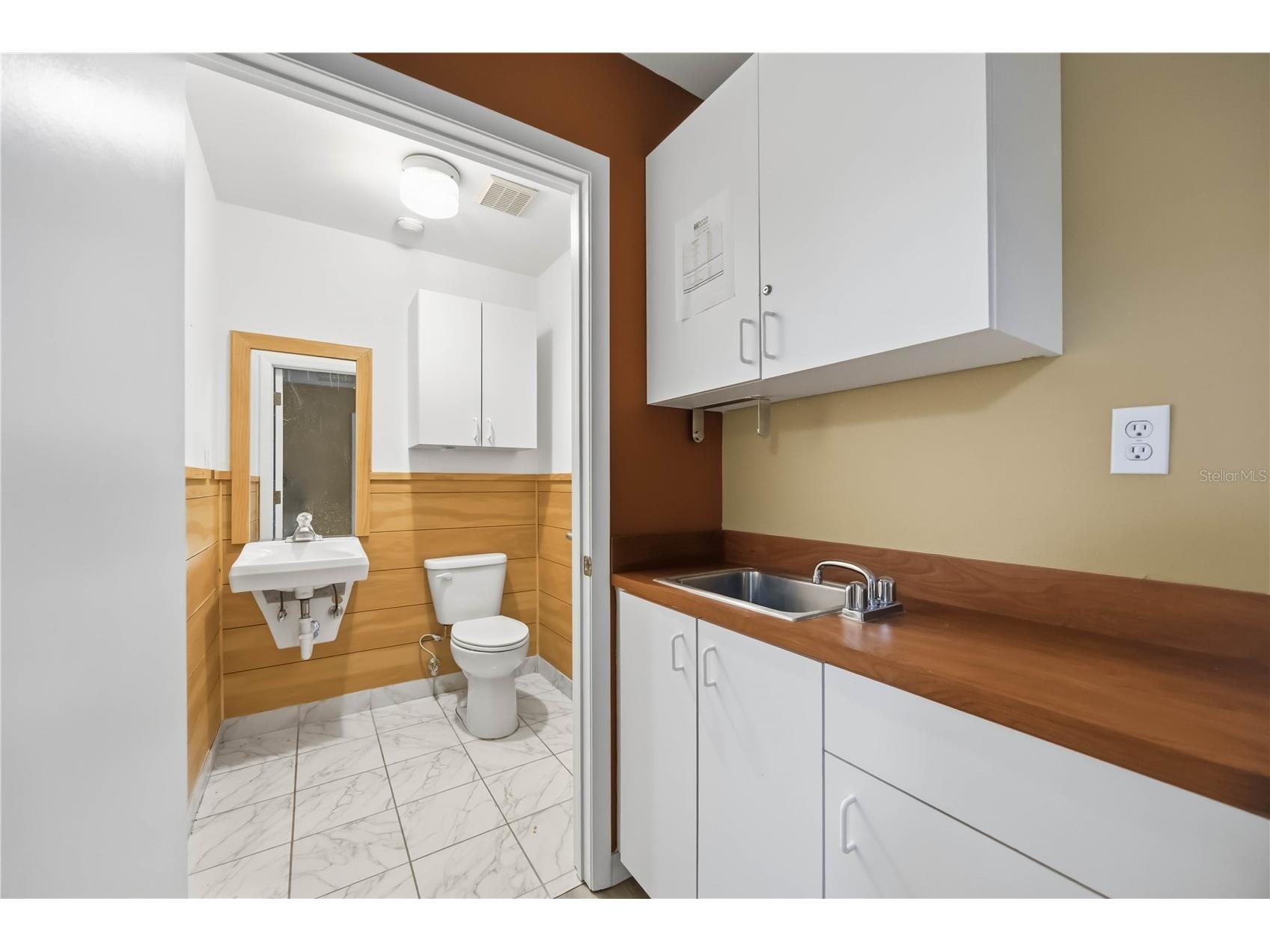 2061 Englewood Road # 1-7 Englewood FL 34223 C7525065 image22