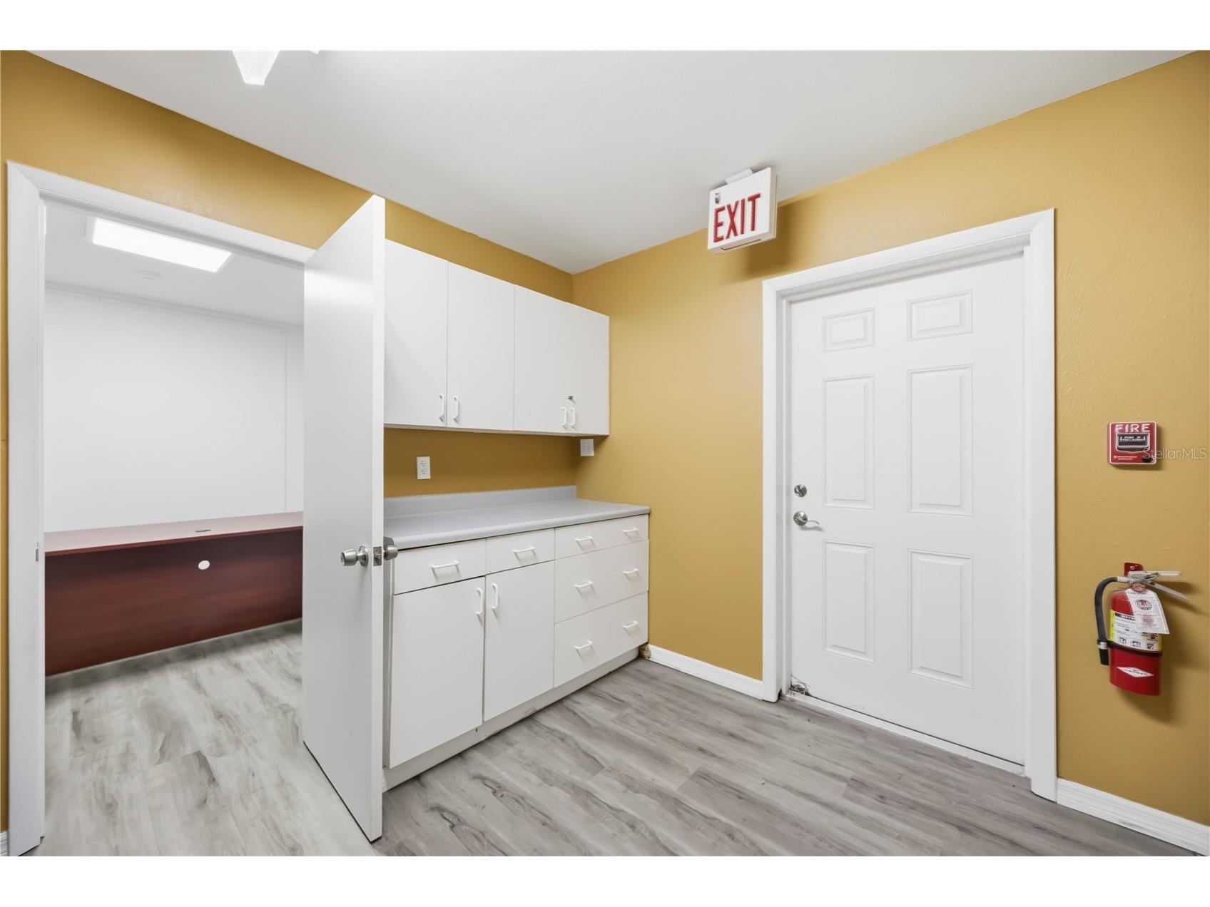 2061 Englewood Road # 1-7 Englewood FL 34223 C7525065 image27