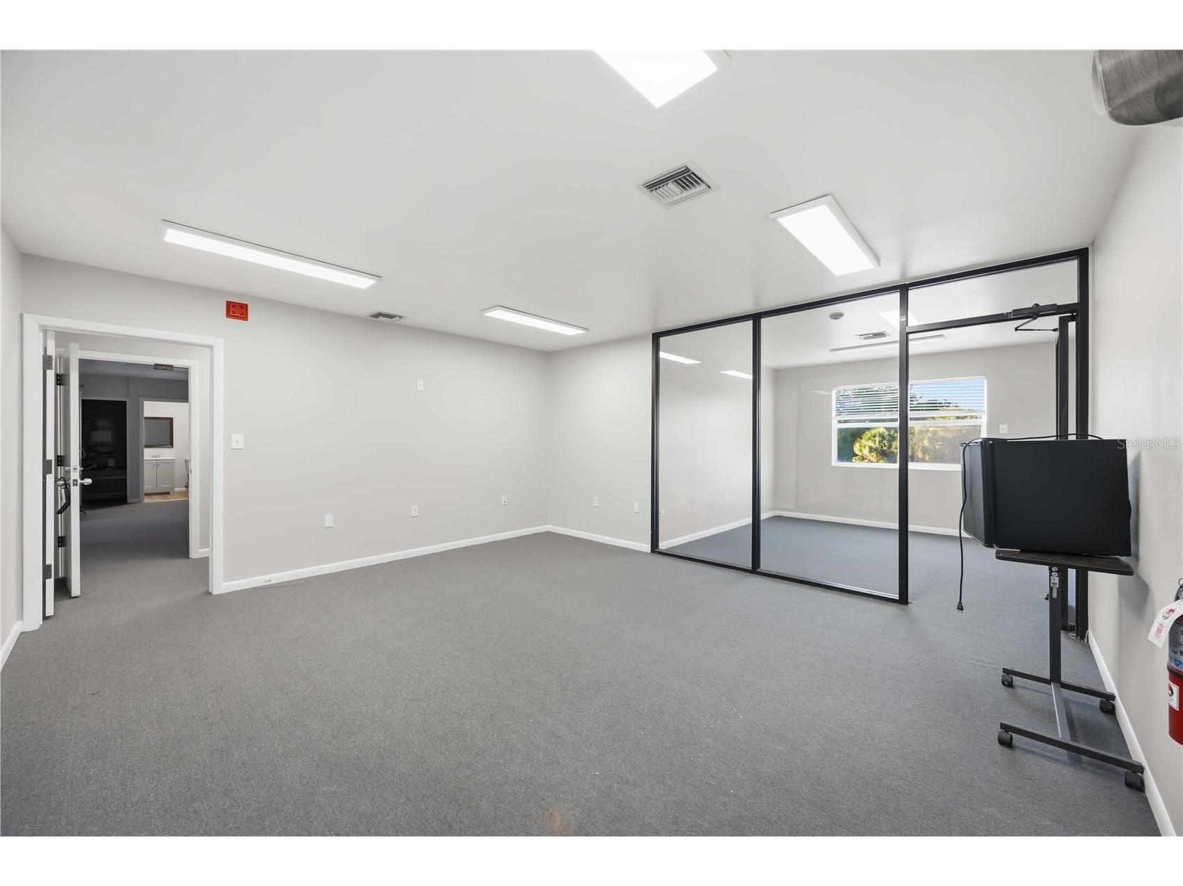 2061 Englewood Road # 1-7 Englewood FL 34223 C7525065 image32