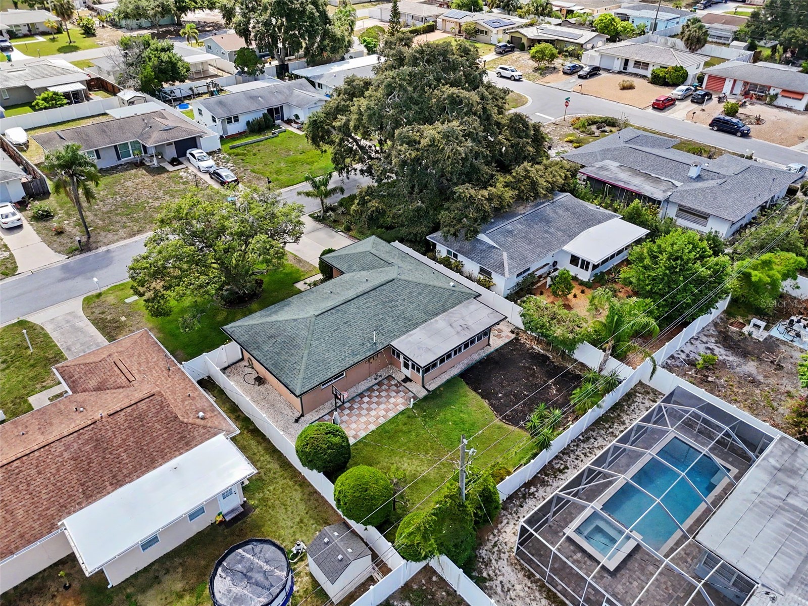 2061 Fair Oak Drive Clearwater FL 33763 TB8522318 image25