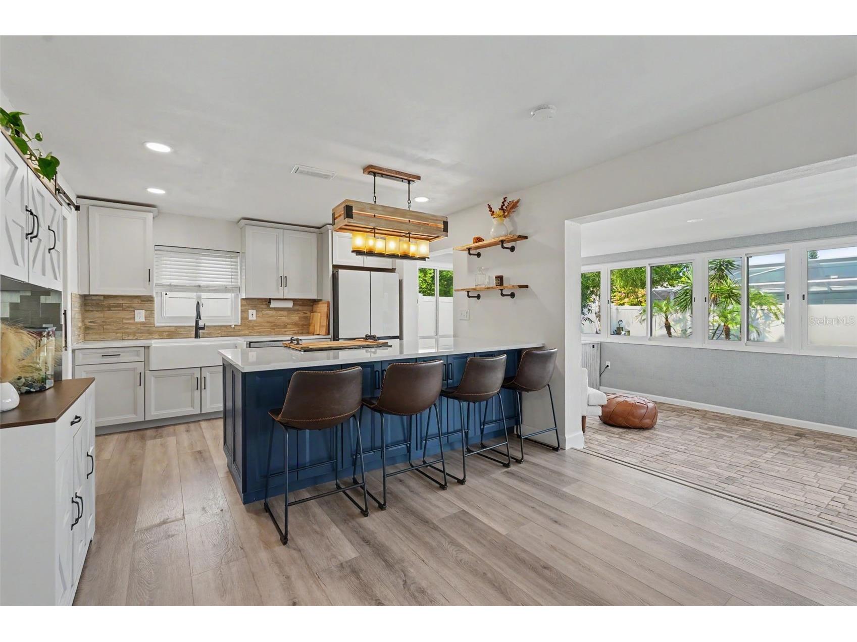 2061 Fair Oak Drive Clearwater FL 33763 TB8522318 image3