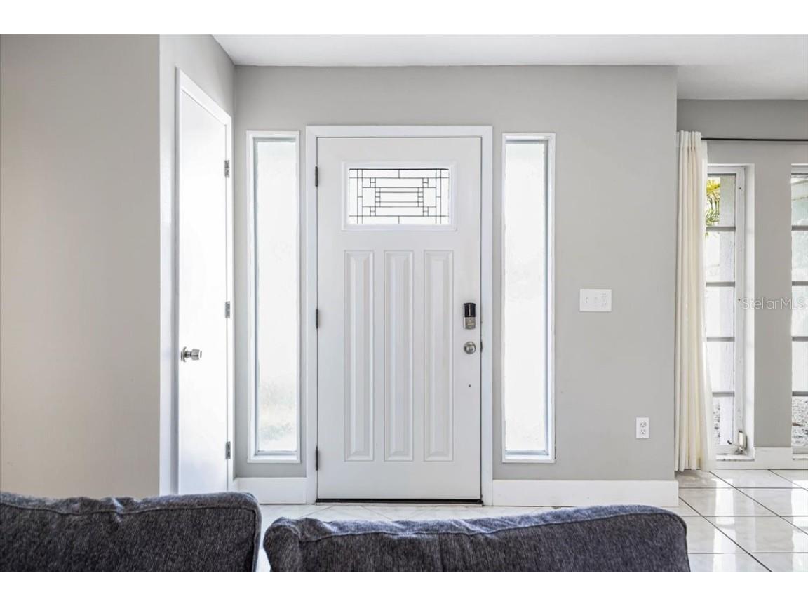 2061 Illinois Avenue Englewood FL 34224 D6145274 image4