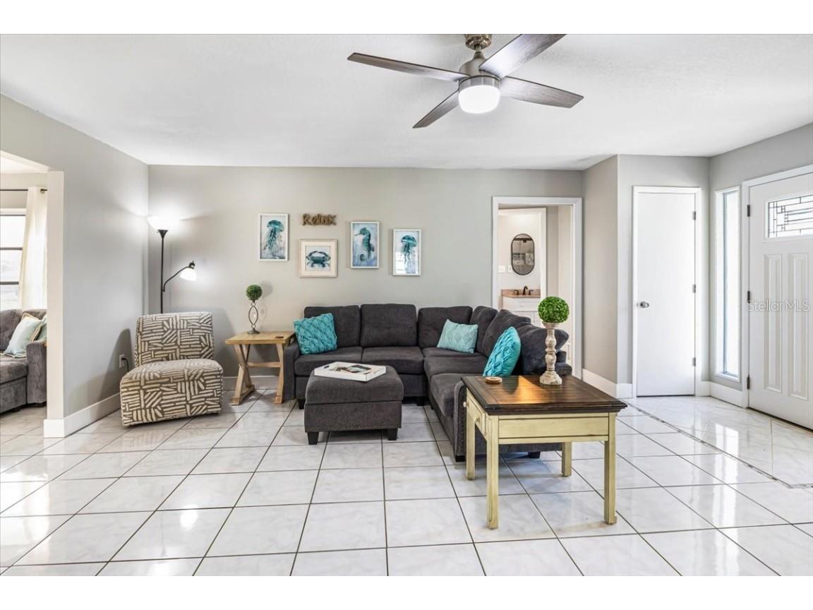 2061 Illinois Avenue Englewood FL 34224 D6145274 image9