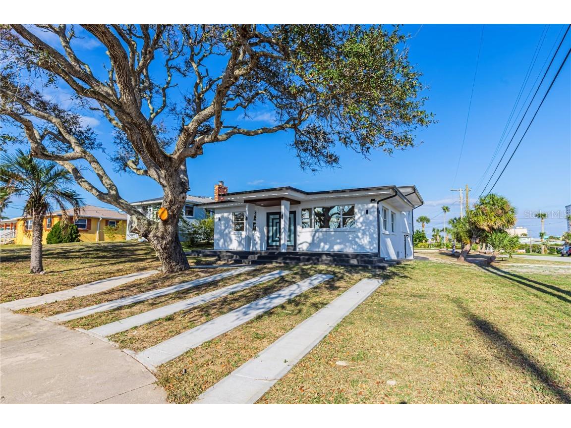 2061 S Peninsula Drive Daytona Beach FL 32118 S5130618 image2