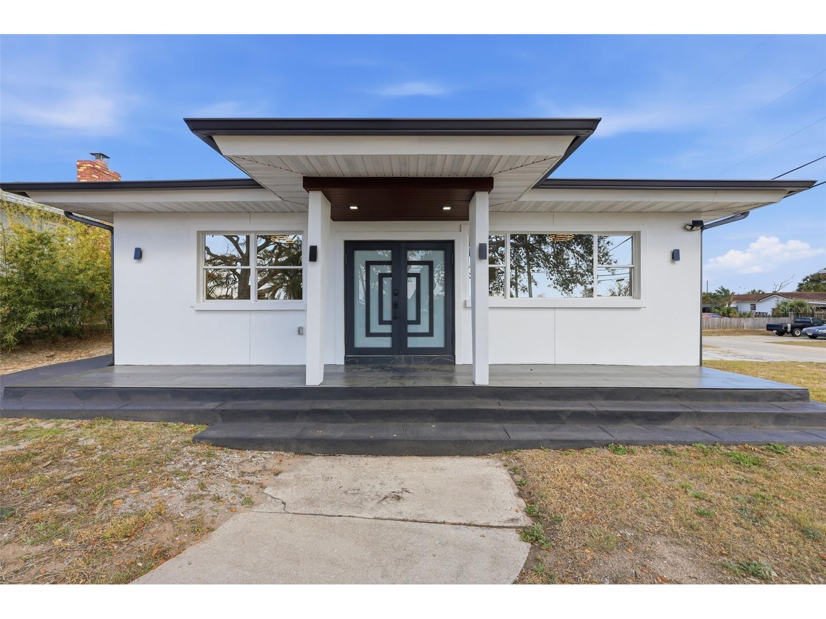 2061 S Peninsula Drive Daytona Beach FL 32118 S5143874 image1