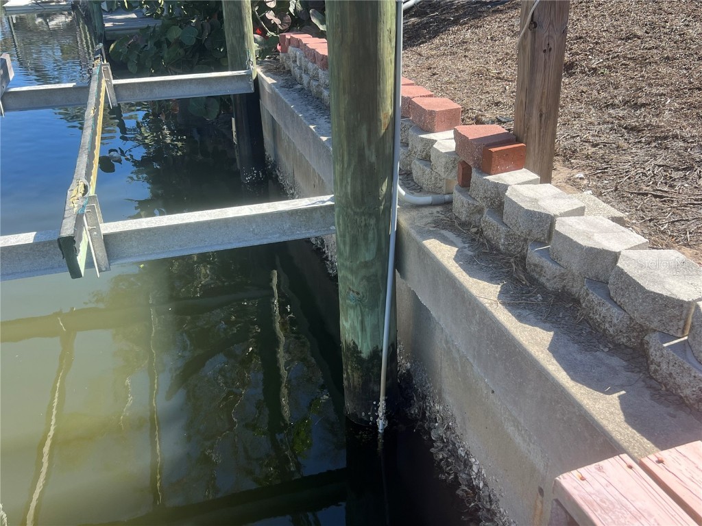 2061 S Pine St Englewood FL 34224 - ROCK CREEK CANAL C7507239 image7