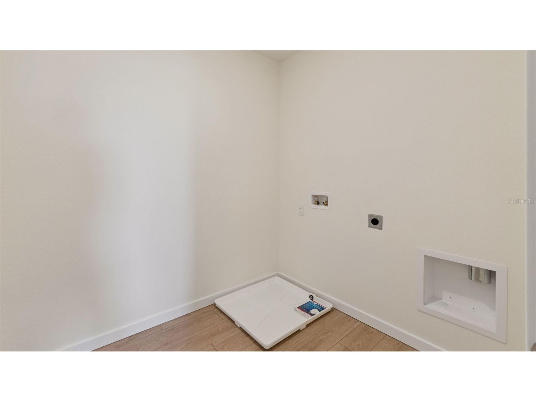 2061 Walnut Creek Drive Kissimmee FL 34744 O6396945 image17