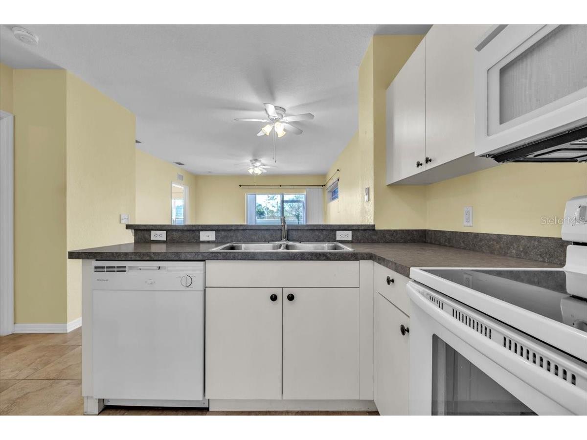 2061 Willow Hammock Circle #104 Punta Gorda FL 33983 C7522693 image10