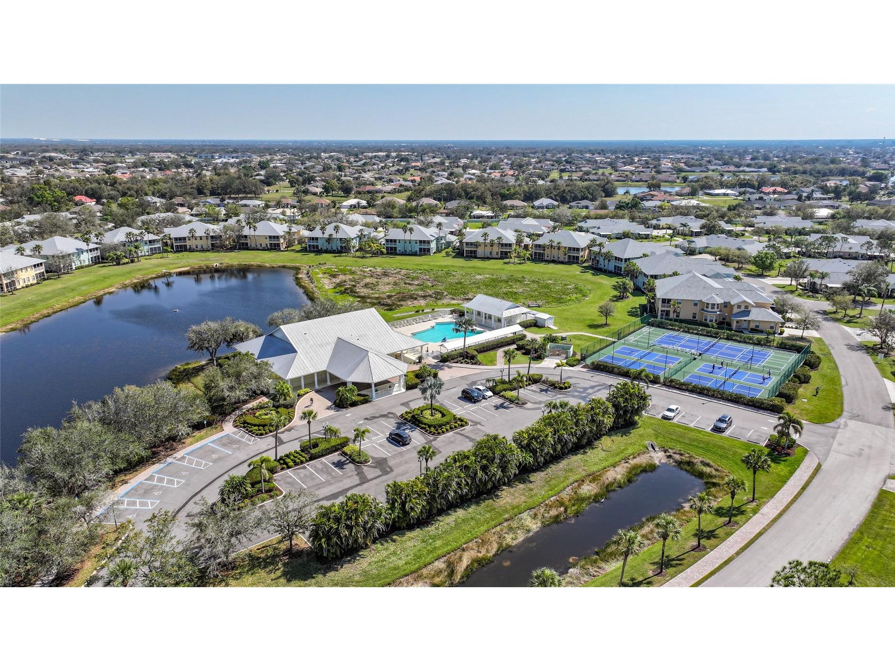 2061 Willow Hammock Circle #105 Punta Gorda FL 33983 C7526852 image2