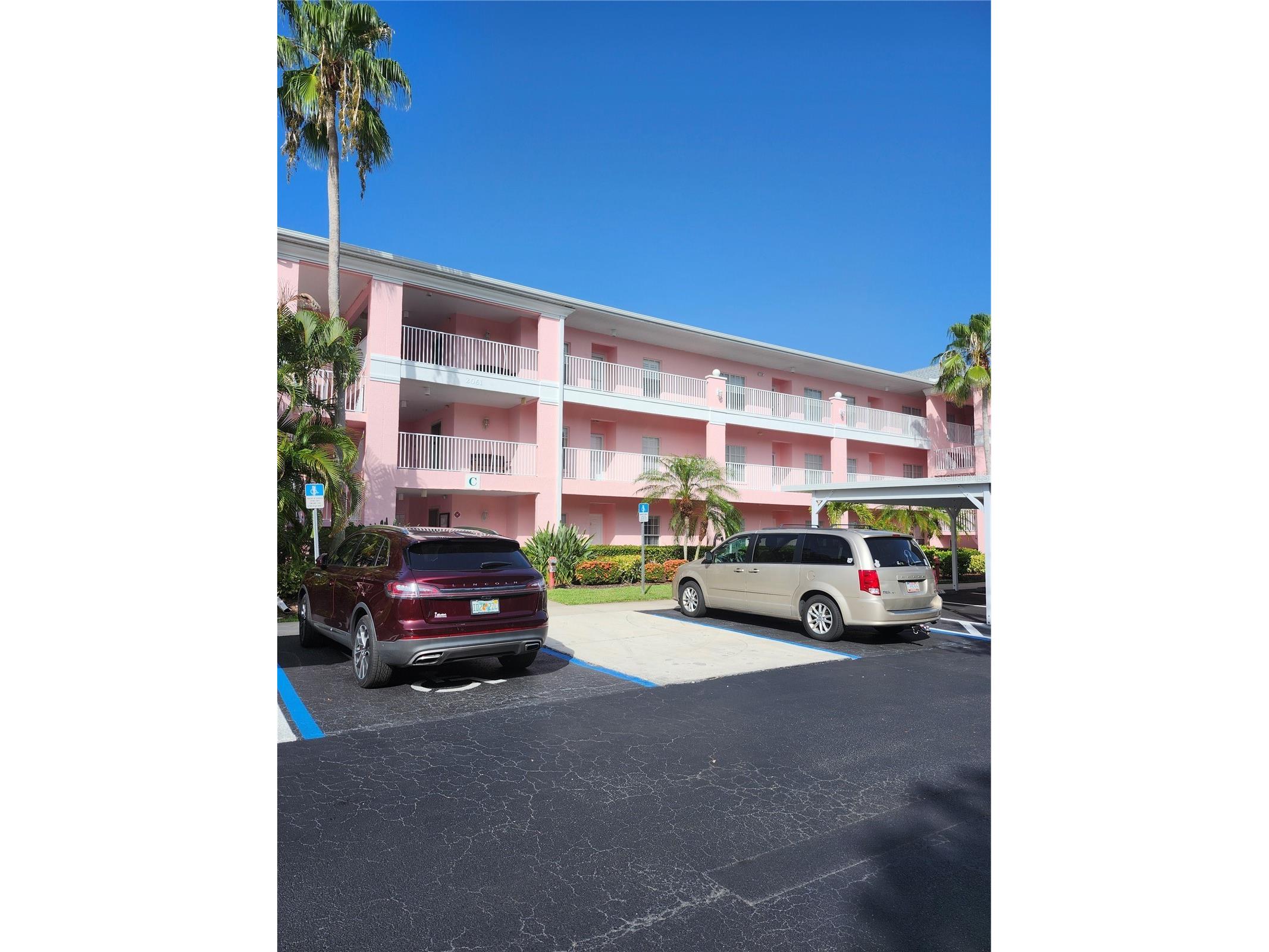 2061 Willow Hammock Circle #202 Port Charlotte FL 33983 C7528405 image1