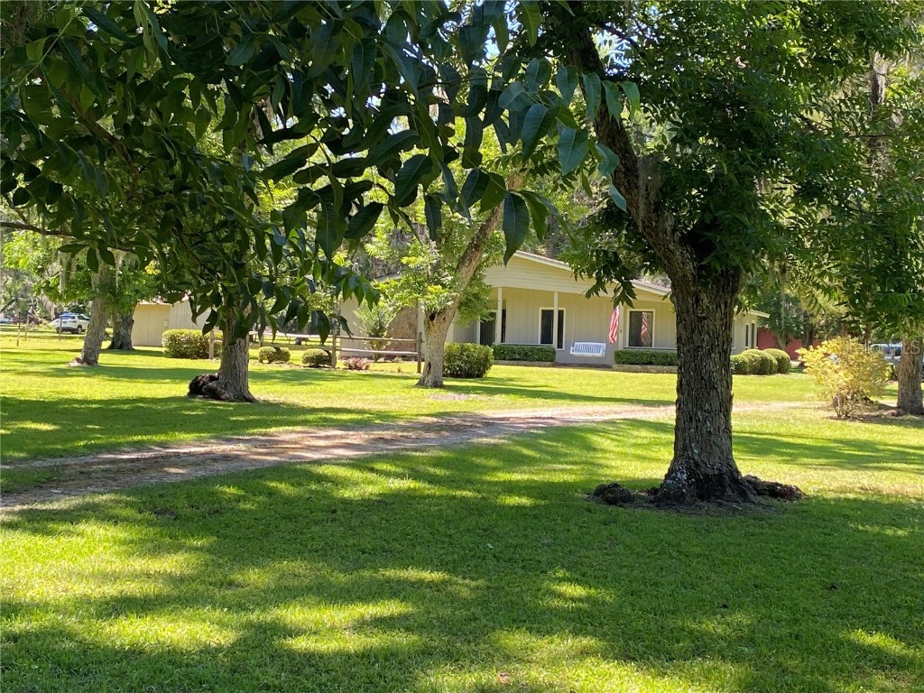 20615 NE 114th Avenue Waldo FL 32694 - LAKE SANTA FE GC518798 image1