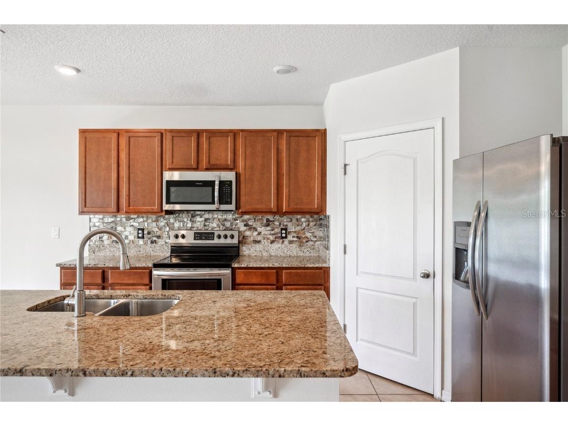 2062 Blue Highlands Drive Lakeland FL 33811 L4953737 image9