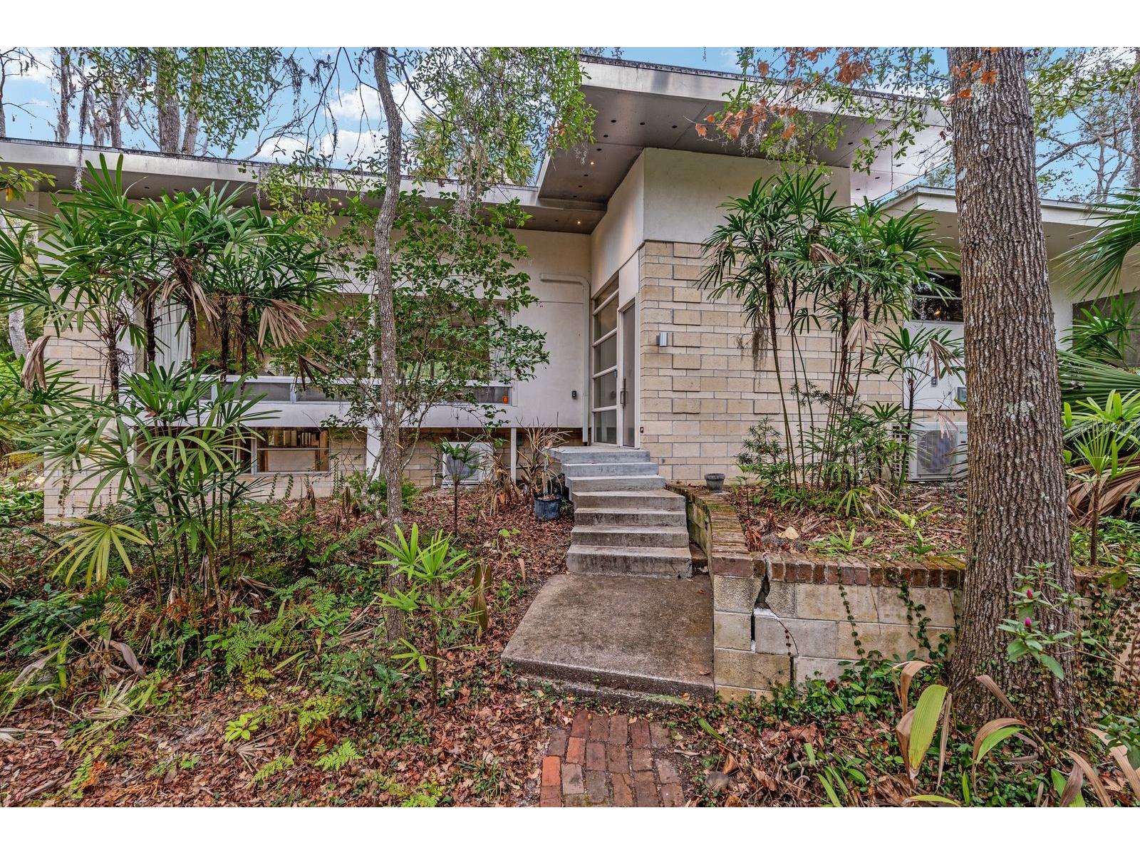 2062 NW 11th Road Gainesville FL 32605 GC537169 image6
