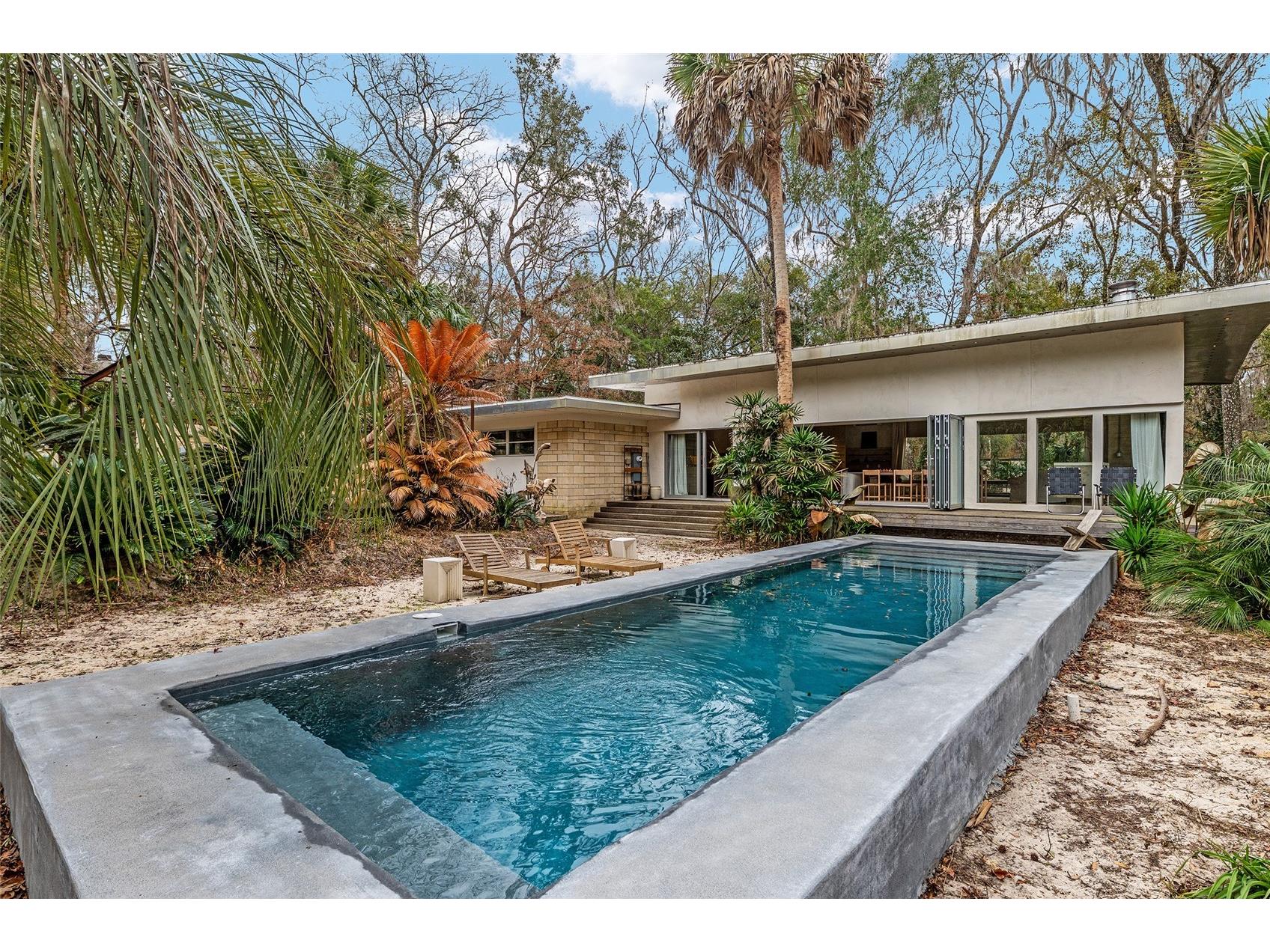 2062 NW 11th Road Gainesville FL 32605 GC537169 image85