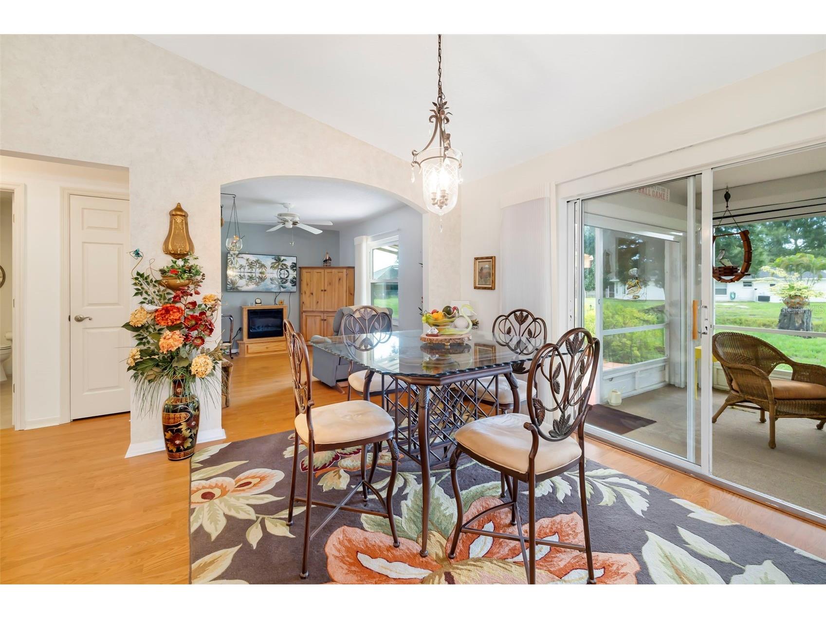2062 Old Arbor Court Sarasota FL 34232 A4699214 image13