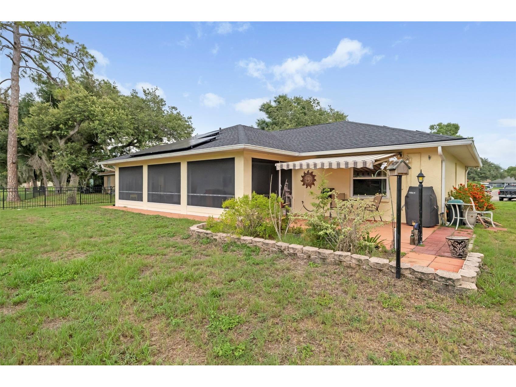 2062 Old Arbor Court Sarasota FL 34232 A4699214 image41