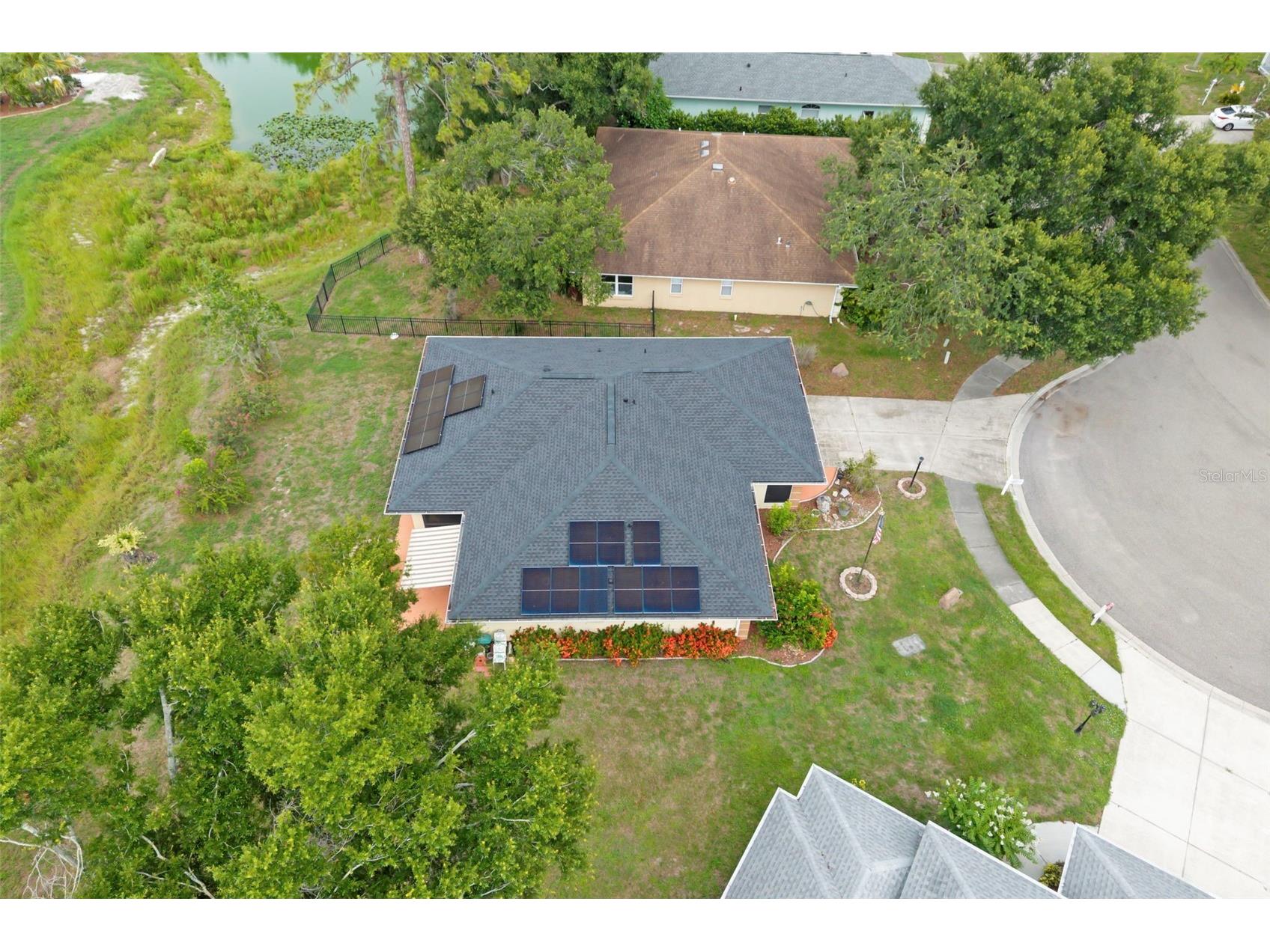 2062 Old Arbor Court Sarasota FL 34232 A4699214 image50