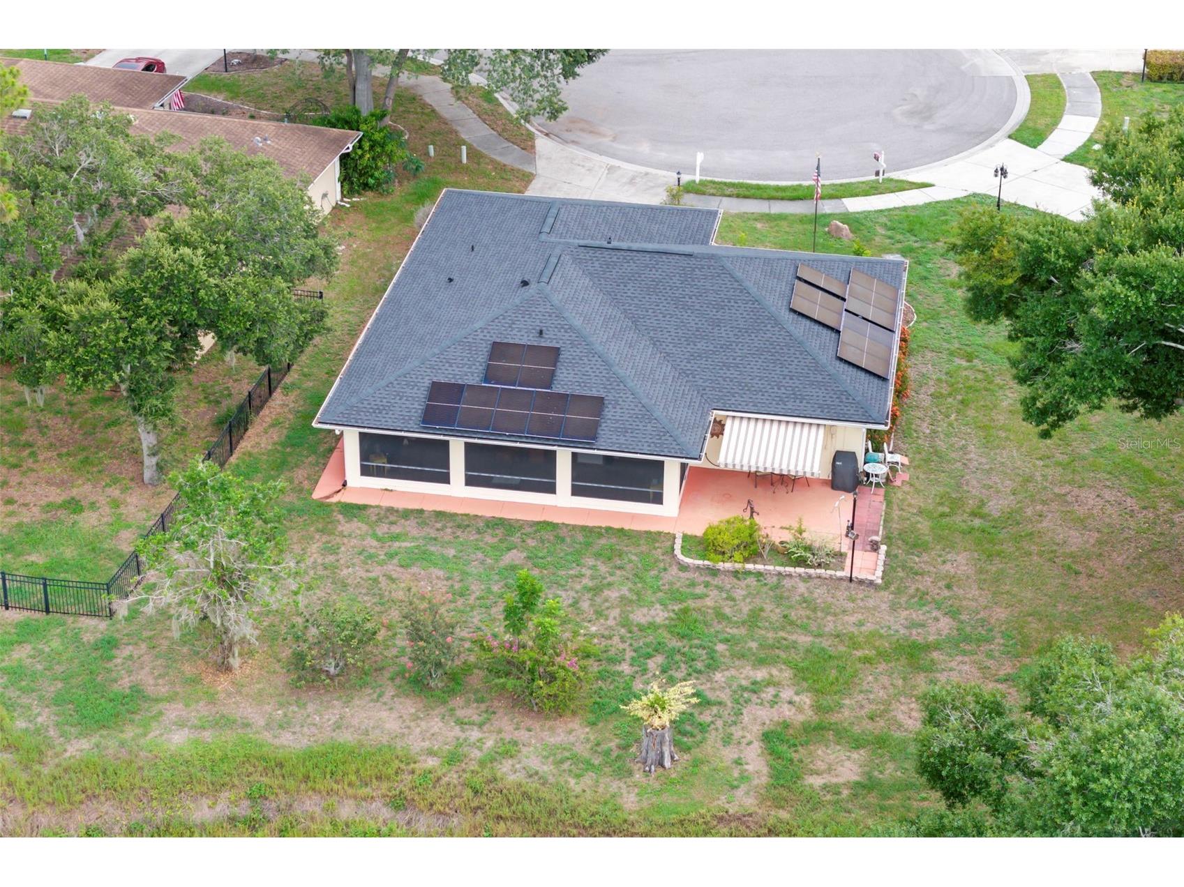 2062 Old Arbor Court Sarasota FL 34232 A4699214 image56