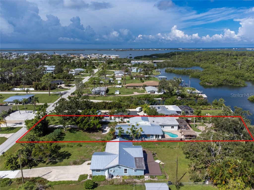 2062 Oyster Creek Drive Englewood FL 34224 - OYSTER CREEK D6132211 image1