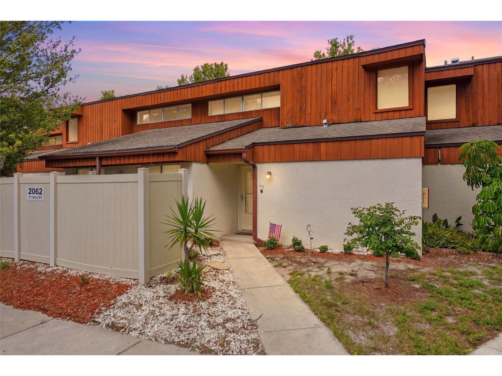 2062 Sunset Point Road #64 Clearwater FL 33765 TB8527033 image1