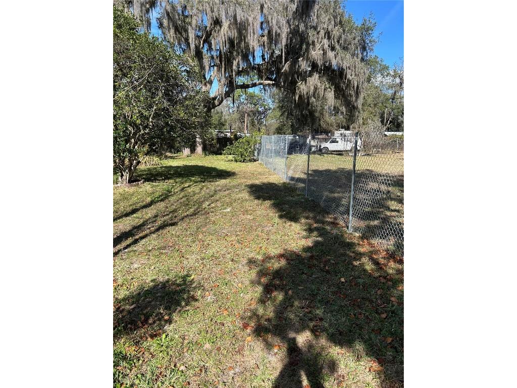 20621 SE Highway 42 Umatilla FL 32784 G5106110 image16