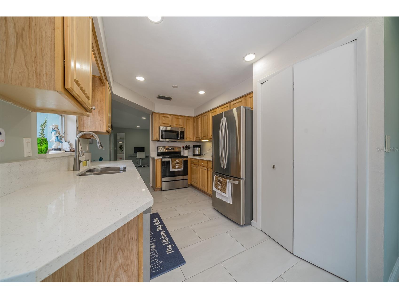 2063 Dunston Cove Road Clearwater FL 33755 TB8524672 image17