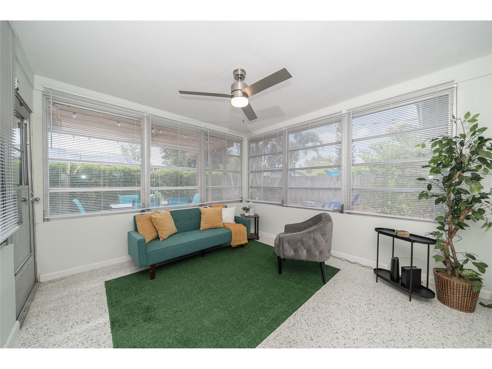 2063 Dunston Cove Road Clearwater FL 33755 TB8524672 image29