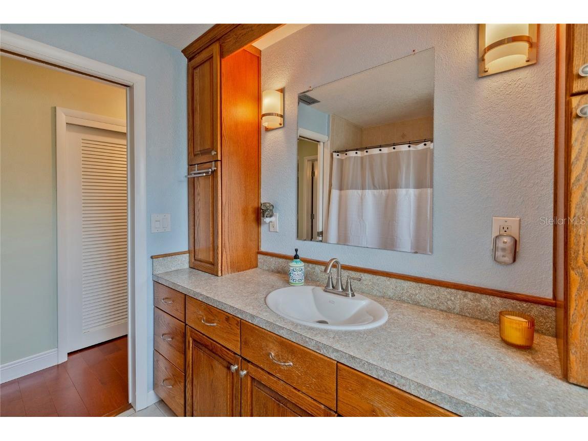 2063 Envoy Court Clearwater FL 33764 TB8434376 image17