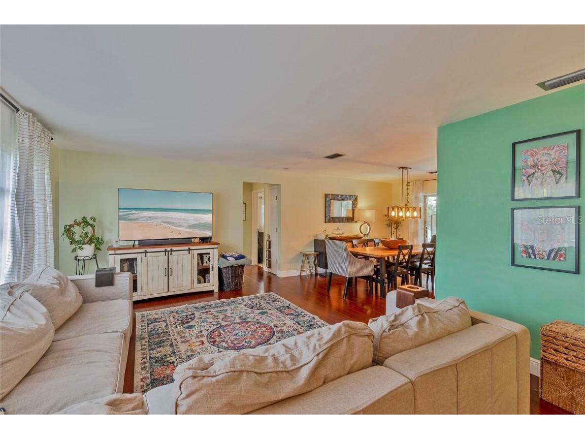 2063 Envoy Court Clearwater FL 33764 TB8434376 image8