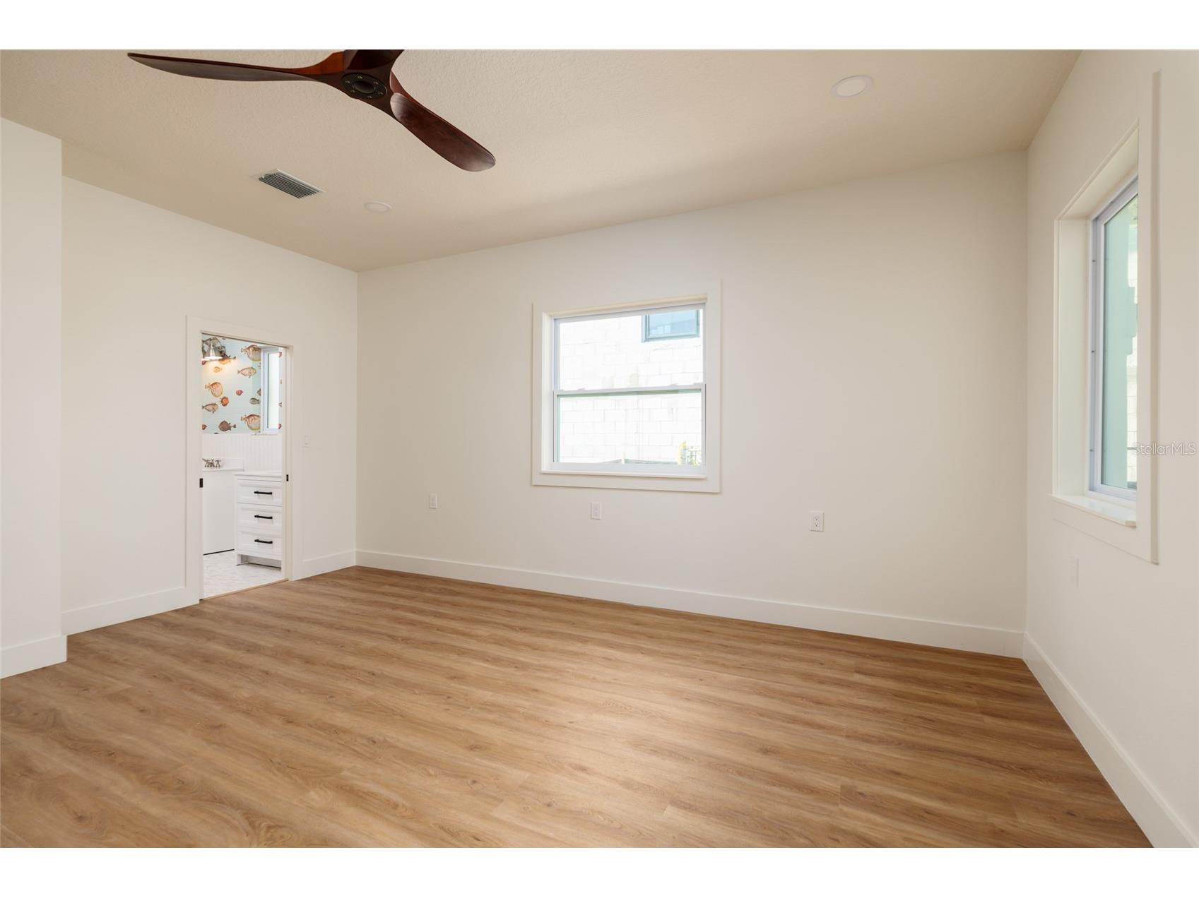 2063 Illinois Avenue NE Saint Petersburg FL 33703 - OPEN WATER TAMPA BAY TB8506209 image15
