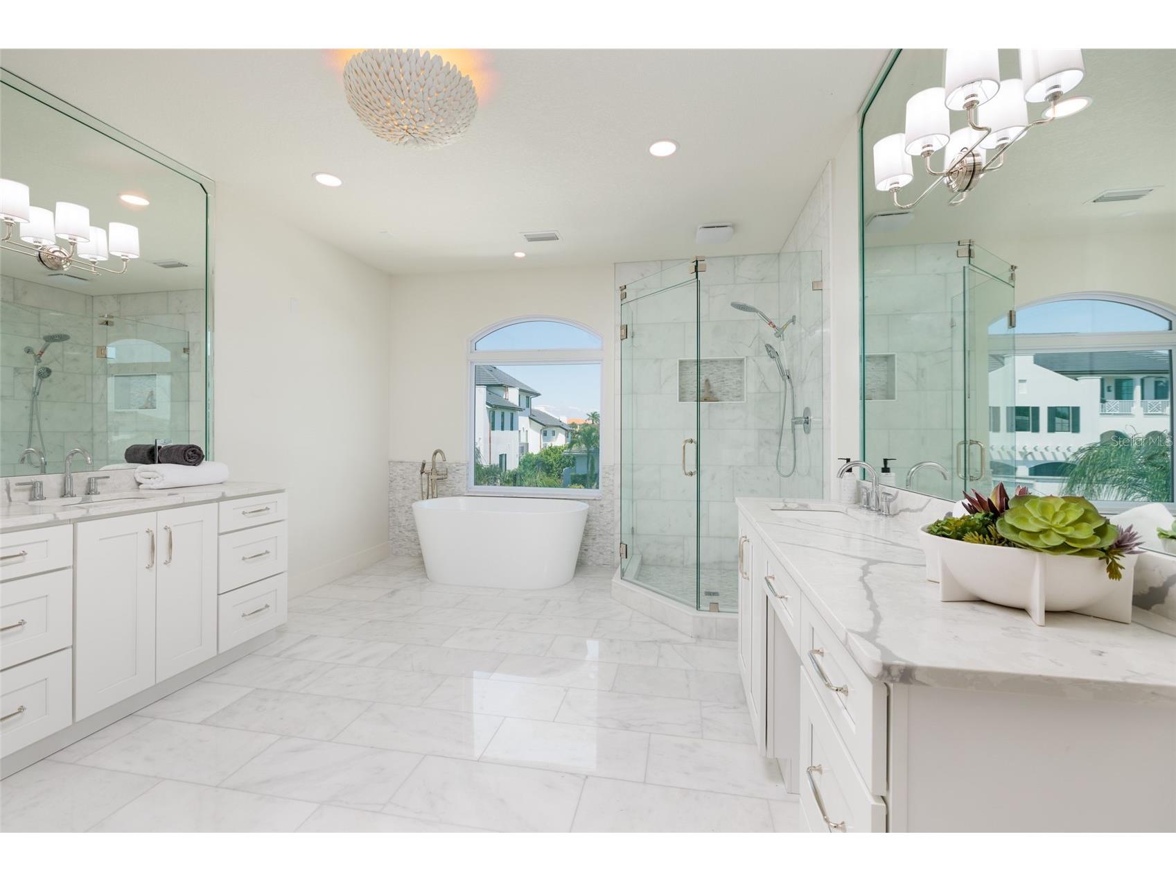 2063 Illinois Avenue NE Saint Petersburg FL 33703 - OPEN WATER TAMPA BAY TB8506209 image19