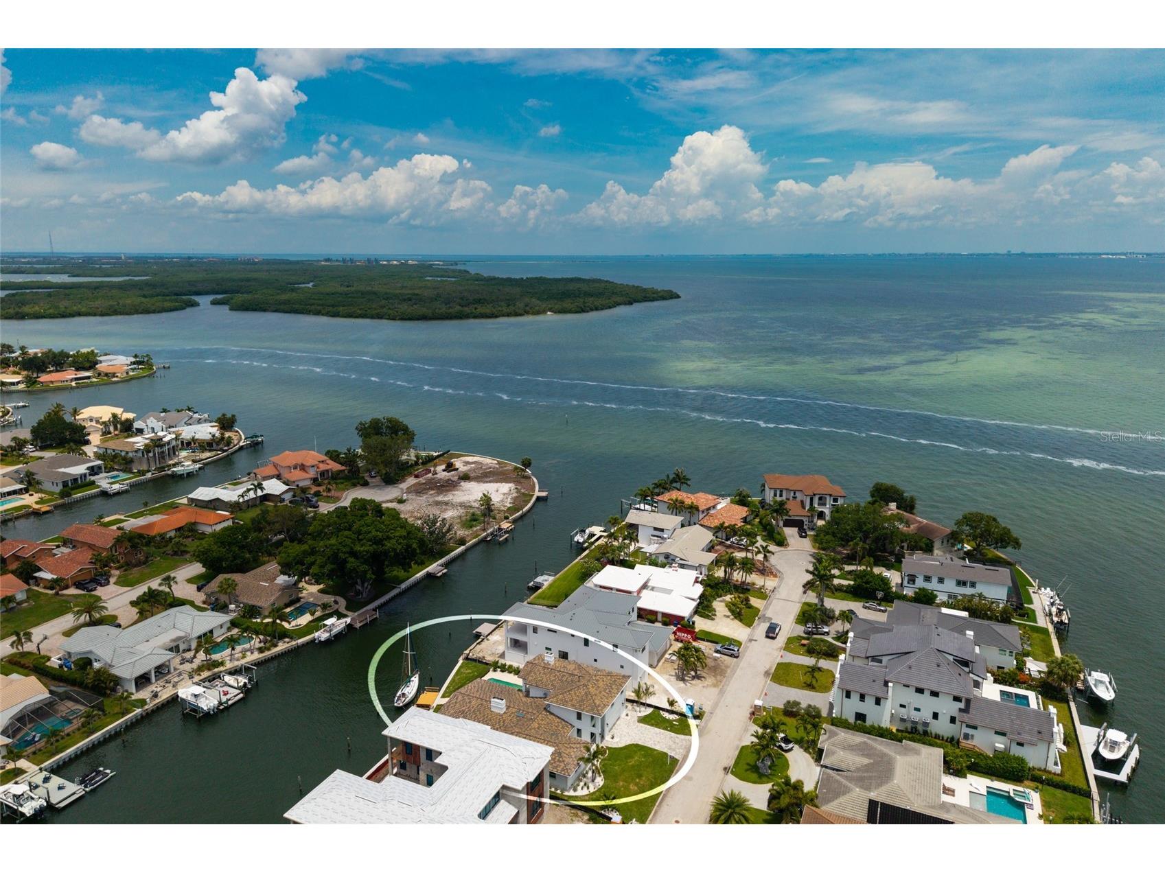 2063 Illinois Avenue NE Saint Petersburg FL 33703 - OPEN WATER TAMPA BAY TB8506209 image2