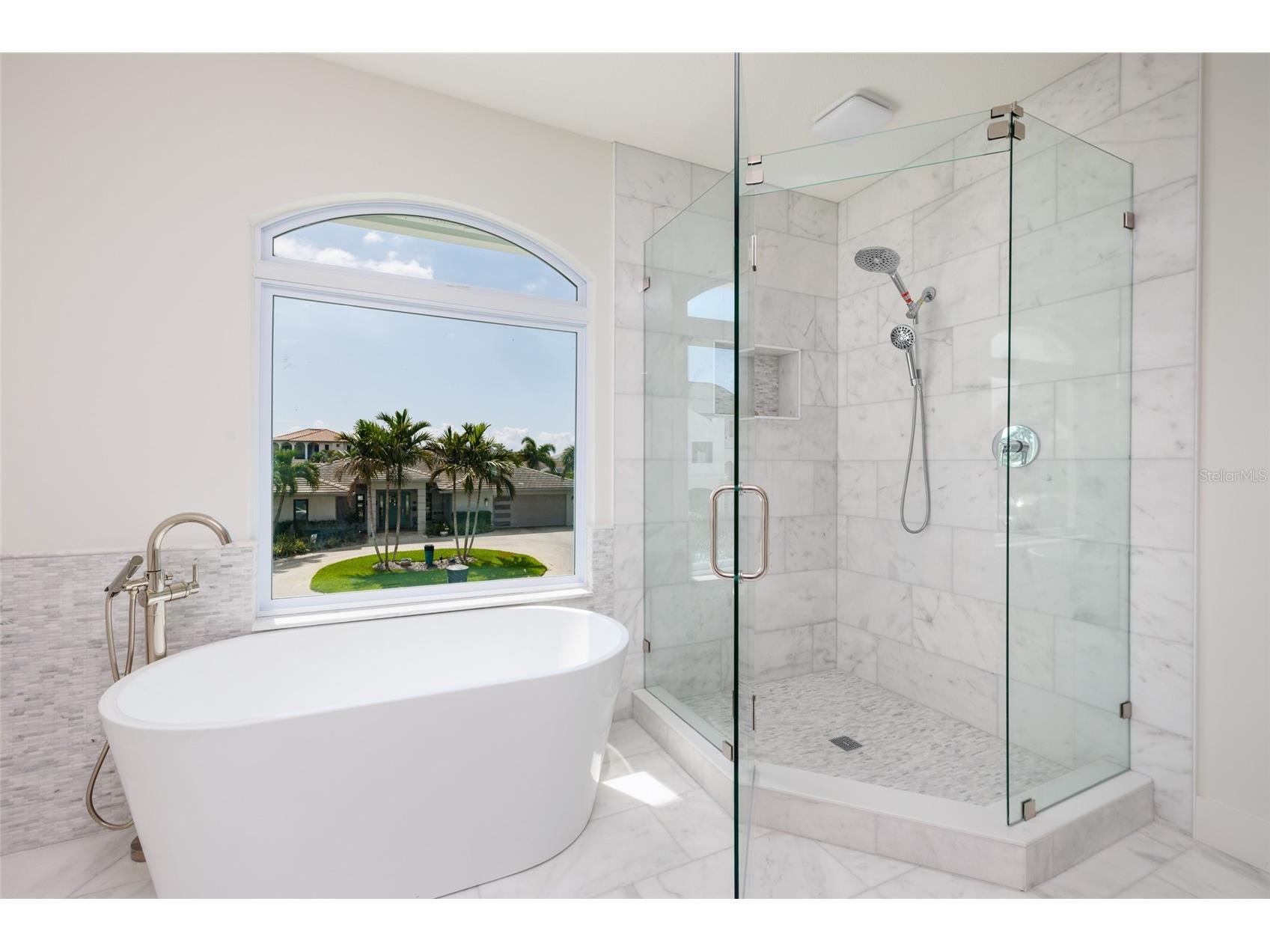 2063 Illinois Avenue NE Saint Petersburg FL 33703 - OPEN WATER TAMPA BAY TB8506209 image20
