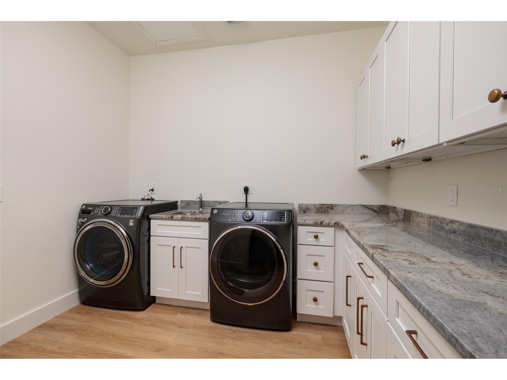2063 Illinois Avenue NE Saint Petersburg FL 33703 - OPEN WATER TAMPA BAY TB8506209 image24