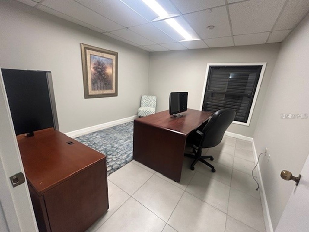 2063 Main Street #102 Sarasota FL 34237 A4666462 image8